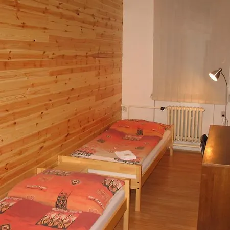 ホステル Bed & Breakfast Hostel Brno *