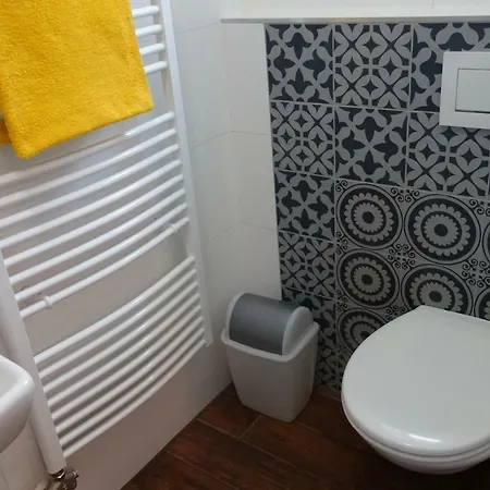 ホステル Bed & Breakfast Hostel Brno ブルノ